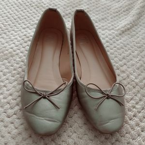 Golden ballet flats